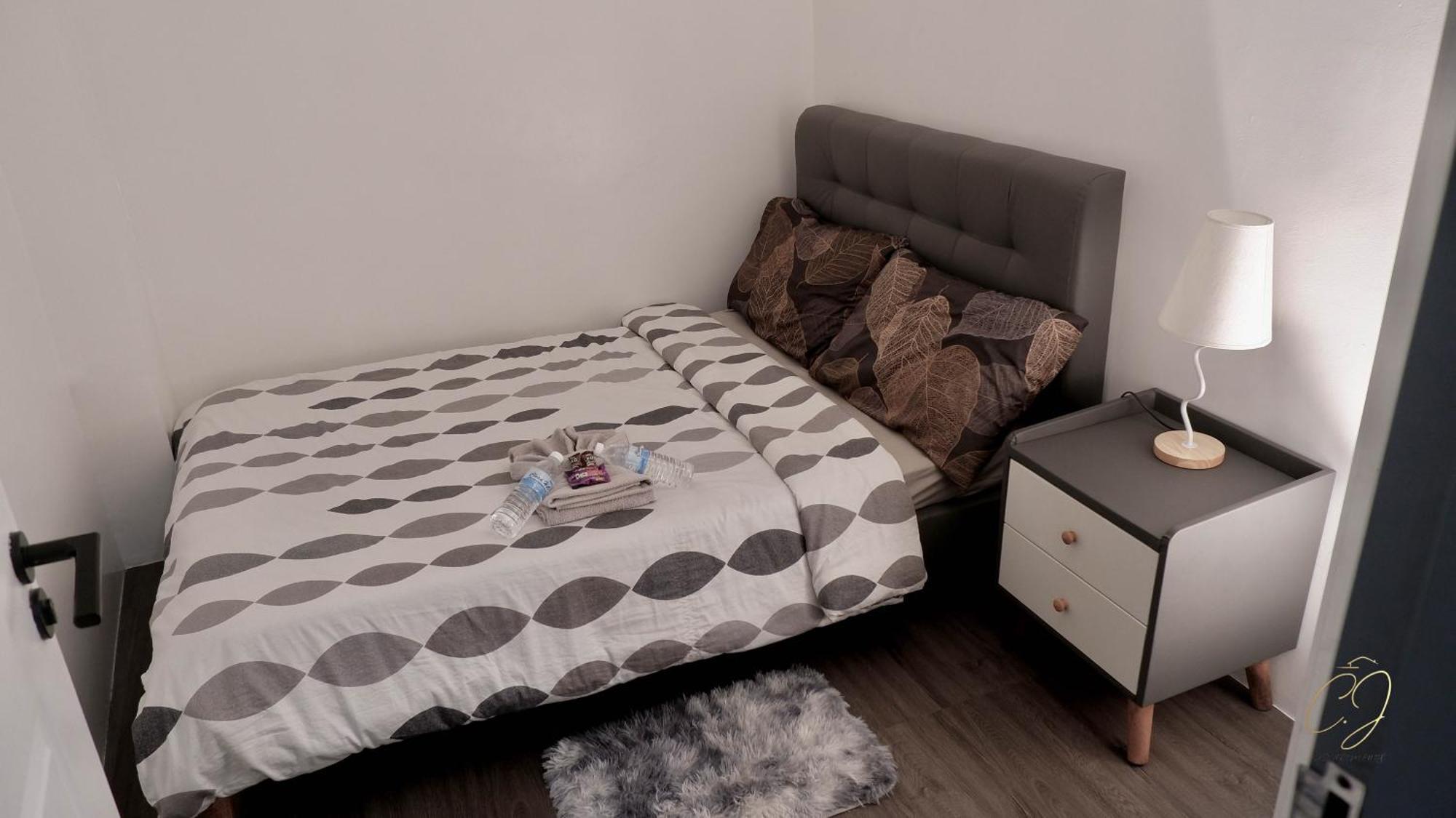 Cj Apartments 奥隆阿波 外观 照片