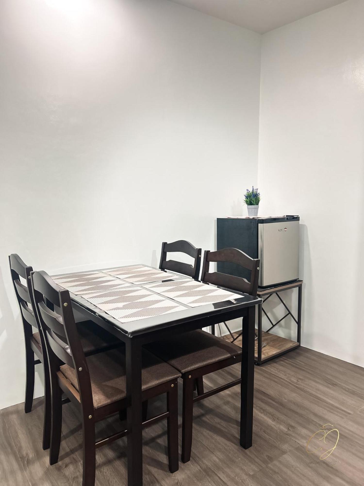 Cj Apartments 奥隆阿波 外观 照片