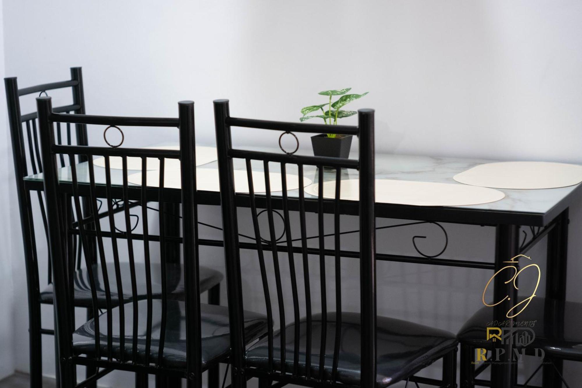 Cj Apartments 奥隆阿波 外观 照片